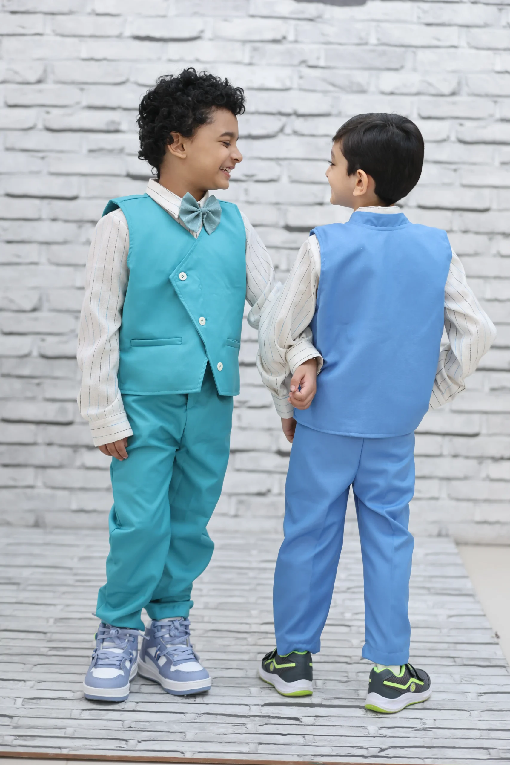 Boys' 3-Piece Dress Set with Bow Tie – Turquoise Blue & Cream | Nine2Five