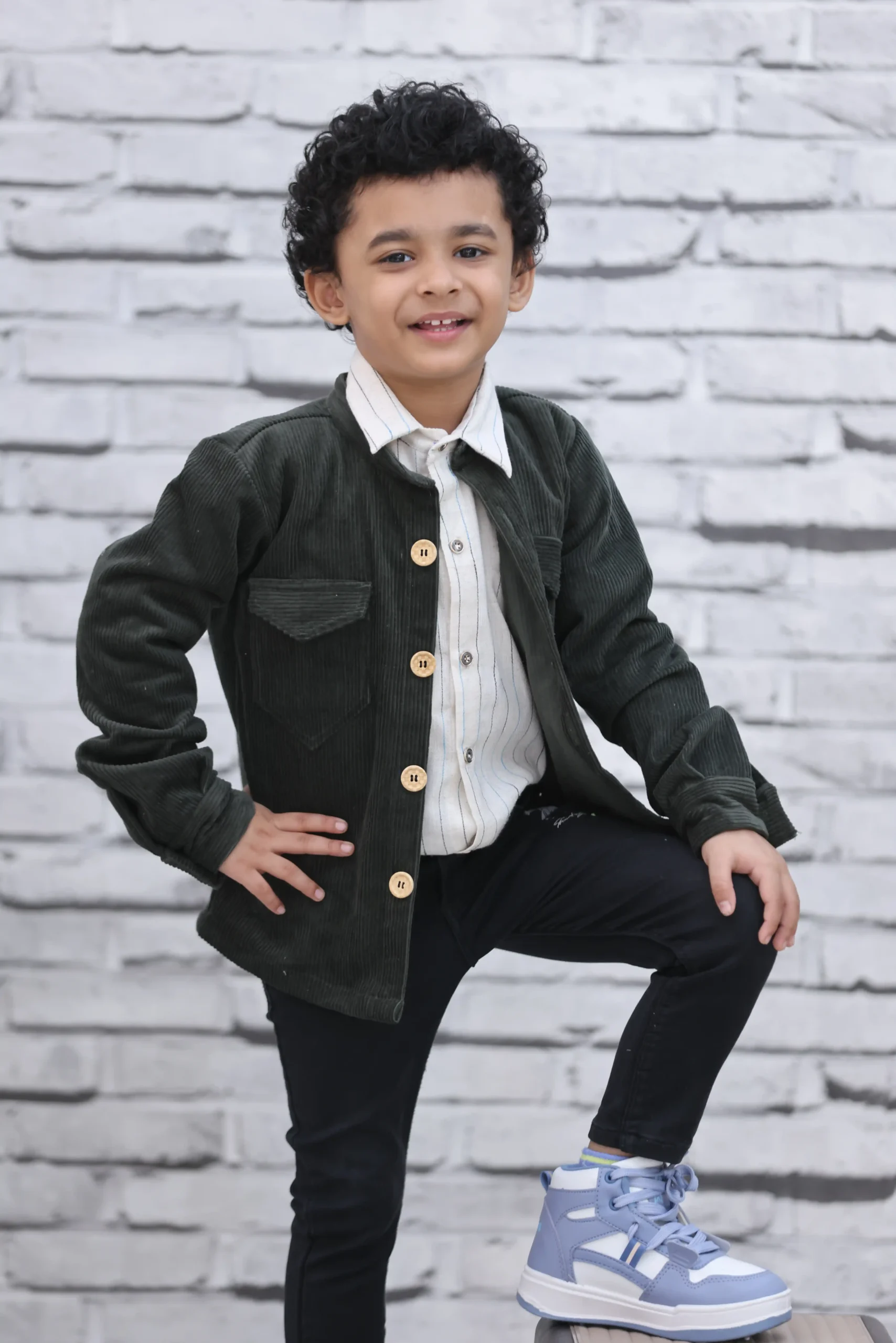 Kids Forest Green Corduroy Jacket – Stylish & Soft Outerwear
