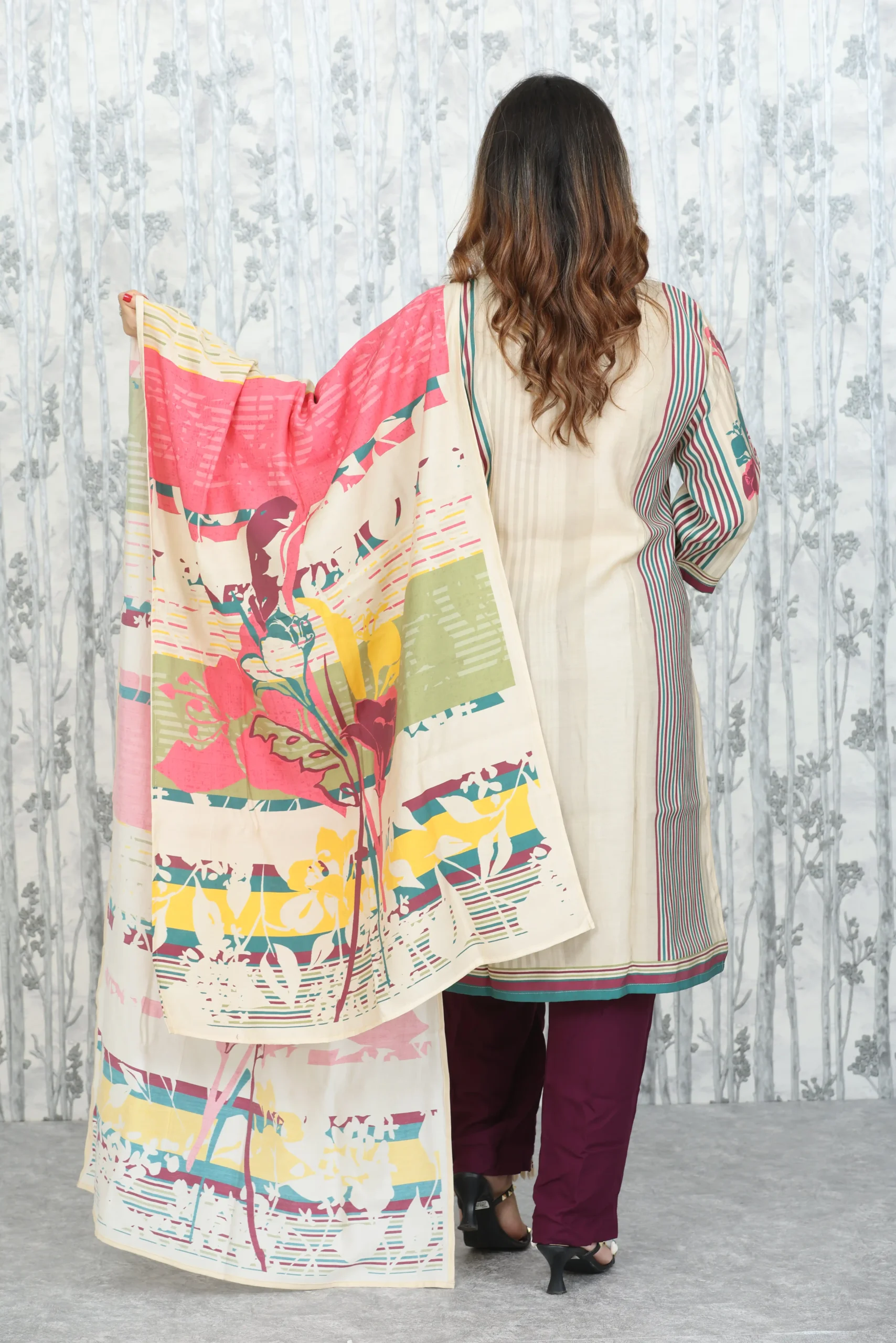 Multicolor Digital Print 3-Piece Suit with Kaudi Hem Detailing