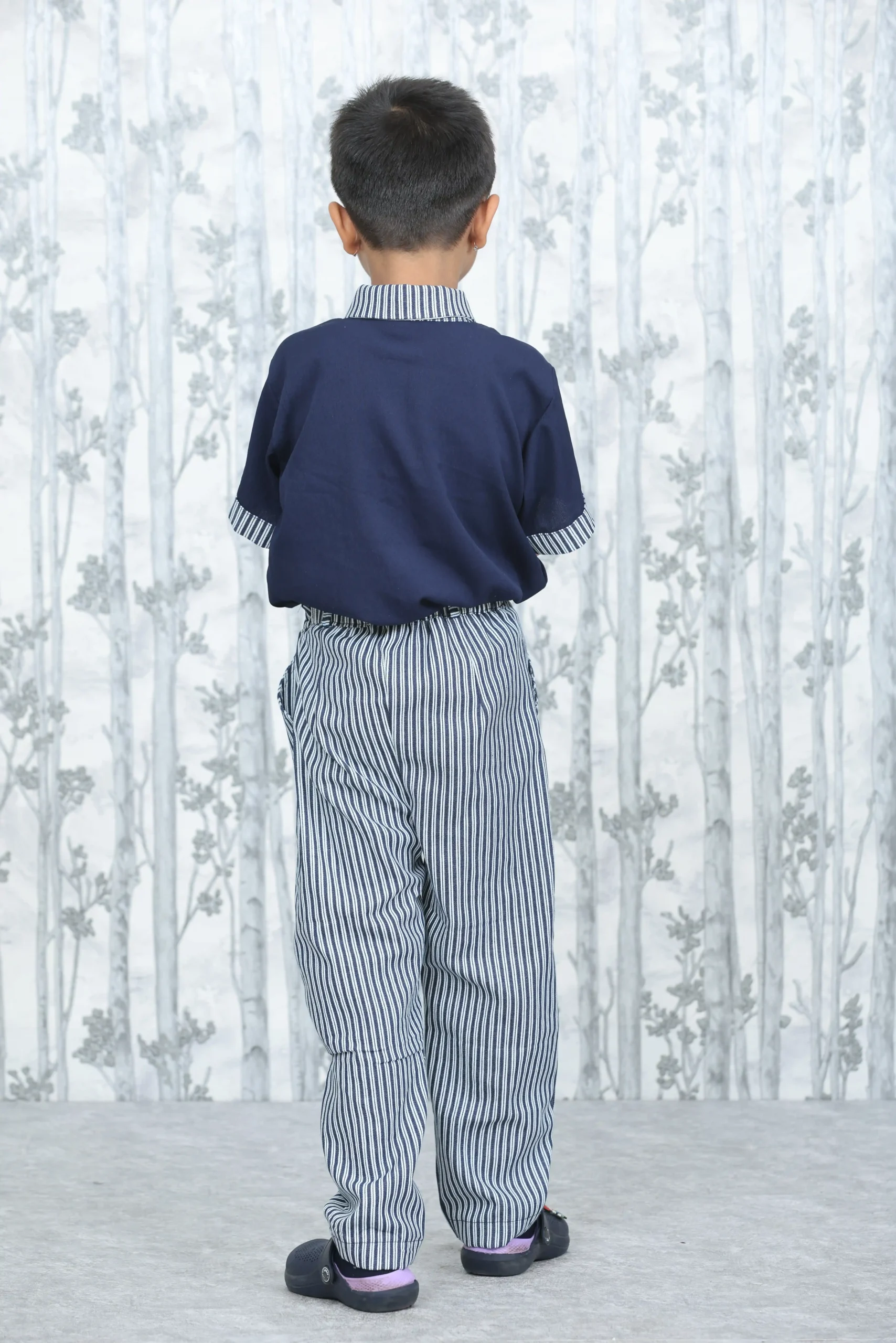 2-Piece Boys' Set – Navy Blue Shirt & Blue Striped Pants