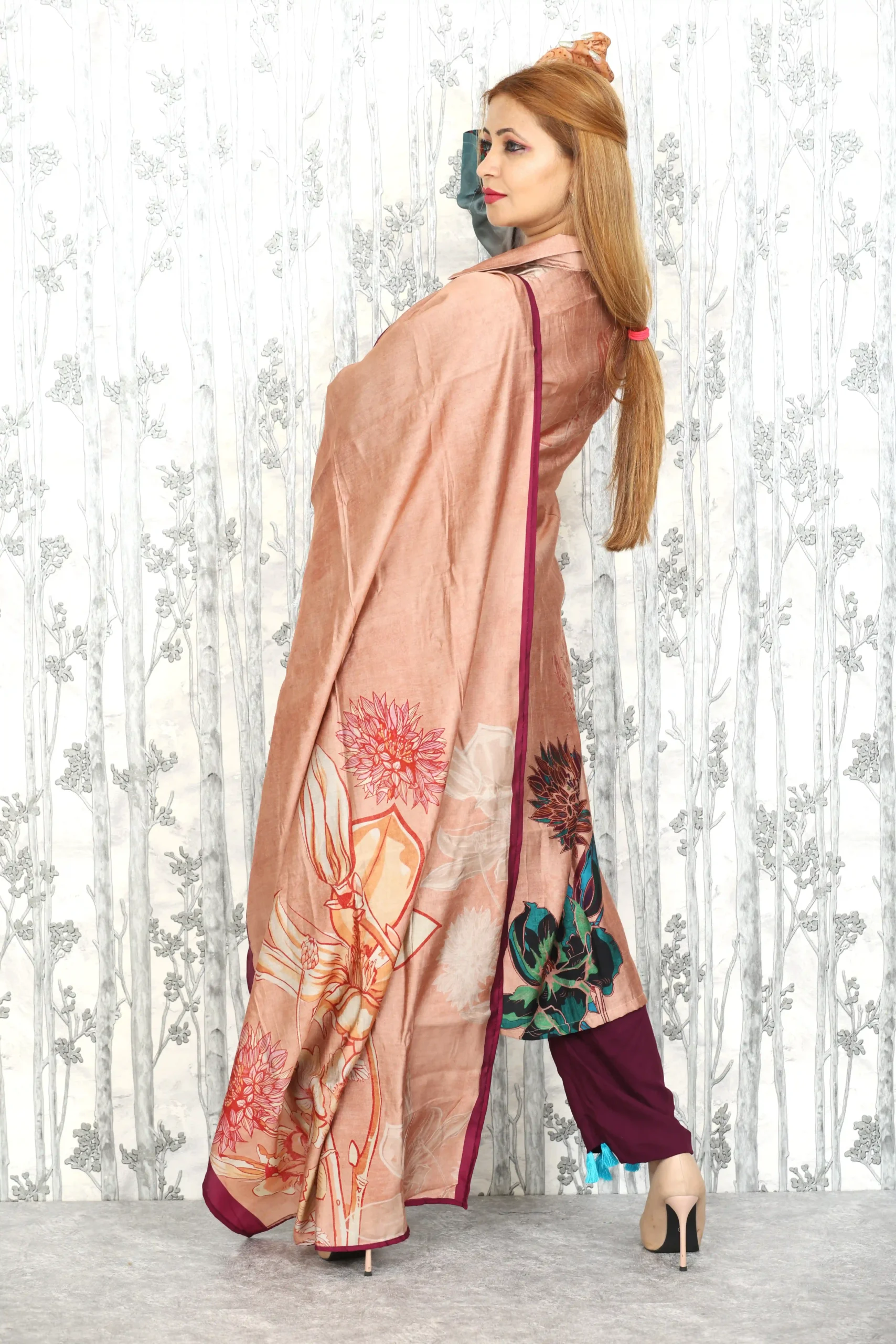 Elegant Digital Print Muslin Suit Set – 3 Piece