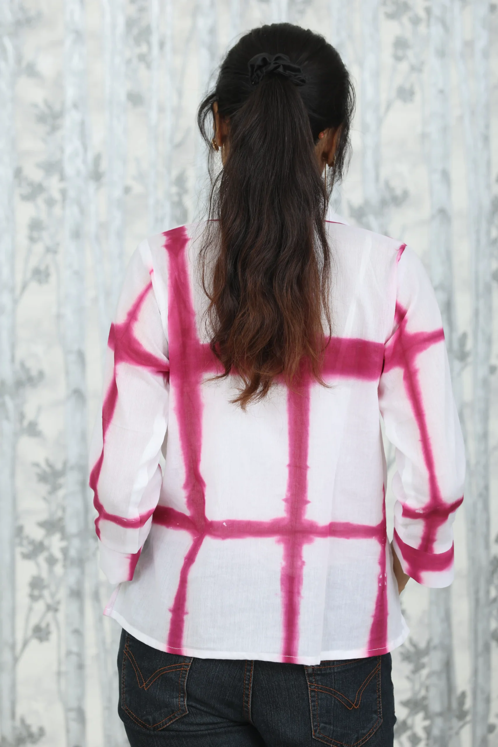 Magenta & White Tie-Dye Crop Shirt with Collar