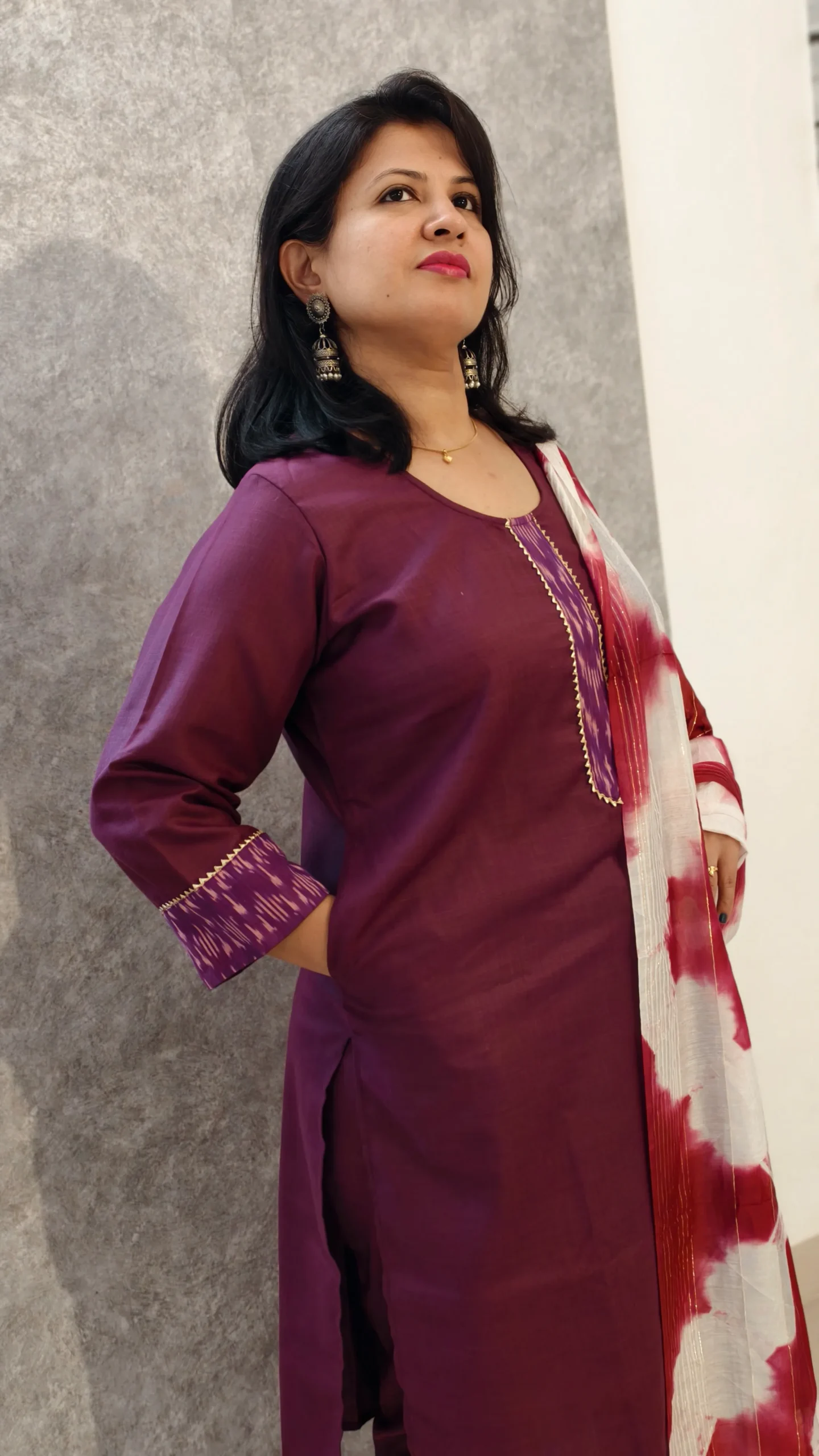 Wine Cotton Kurti Pant Set with Ikat Appliqué & Mul Shibori Dupatta – 3 Piece Set