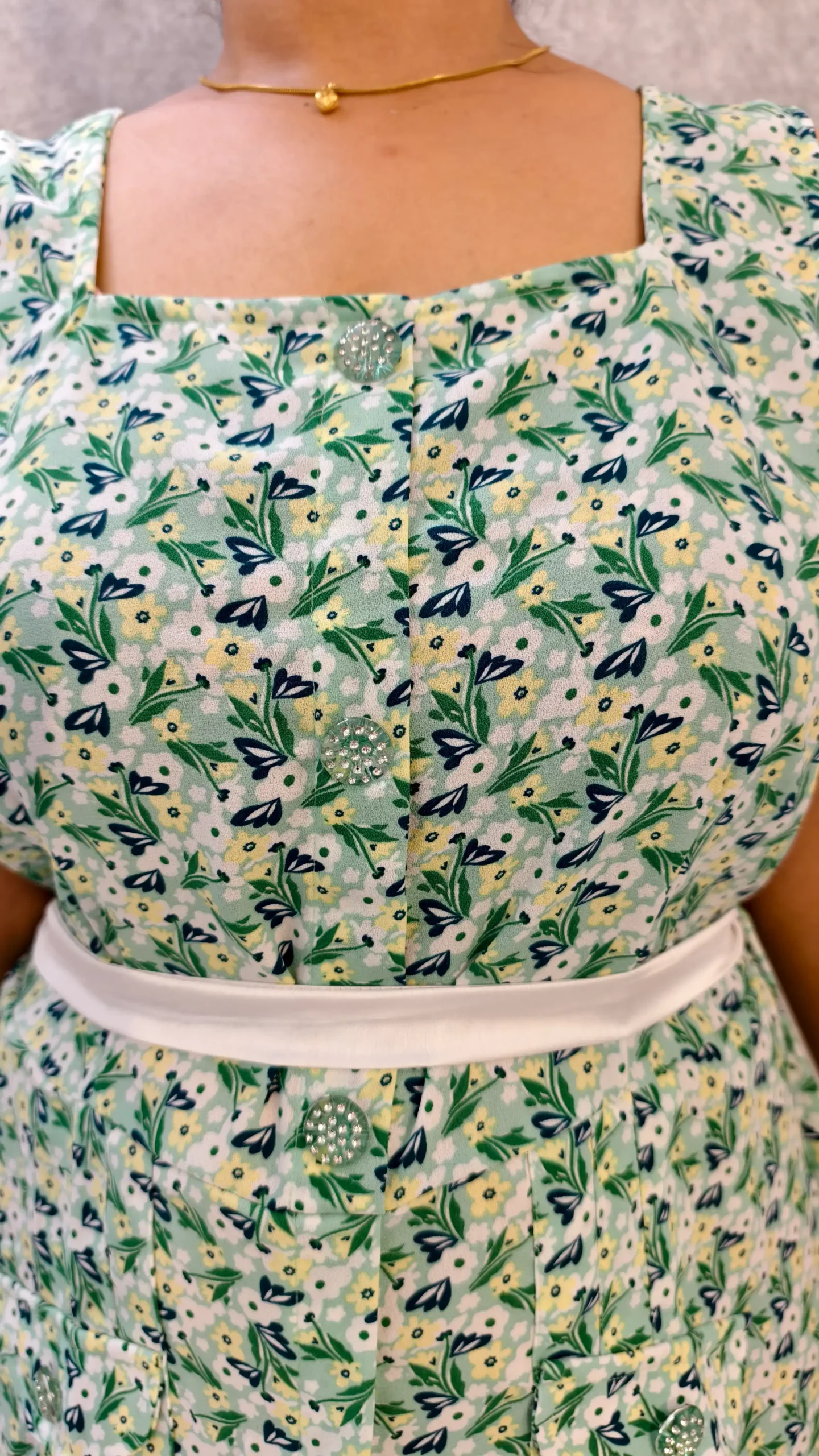 Green Floral Polymoss Midi Dress – Nine2Five Plus