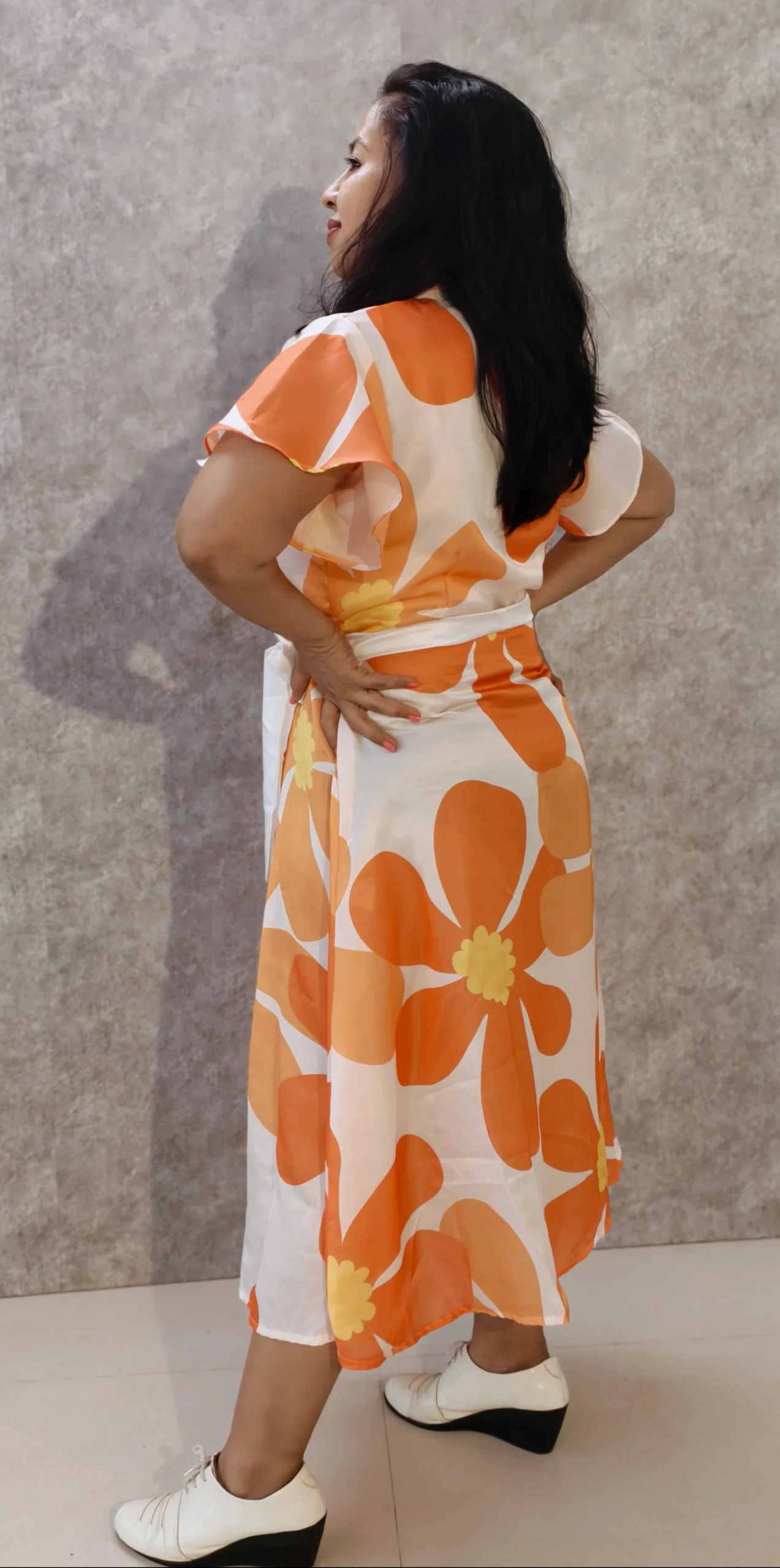 Sunburst Bloom - Crepe Midi Dress with Wing Collar