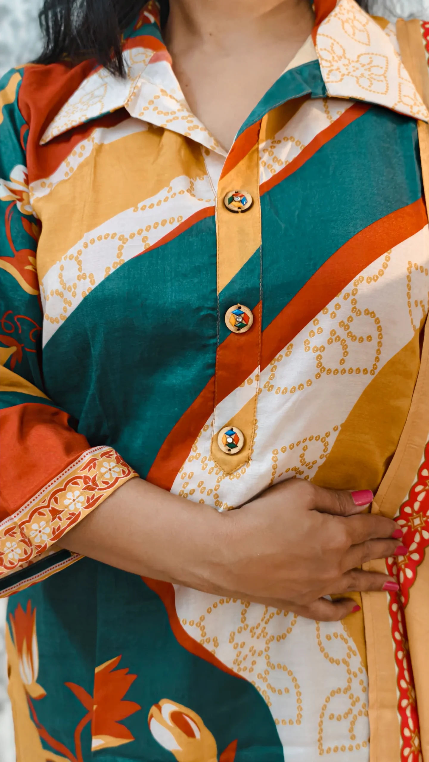 Nine2Five Multicolor Kurti & Dupatta Set – Cotton Blend, Wing Collar