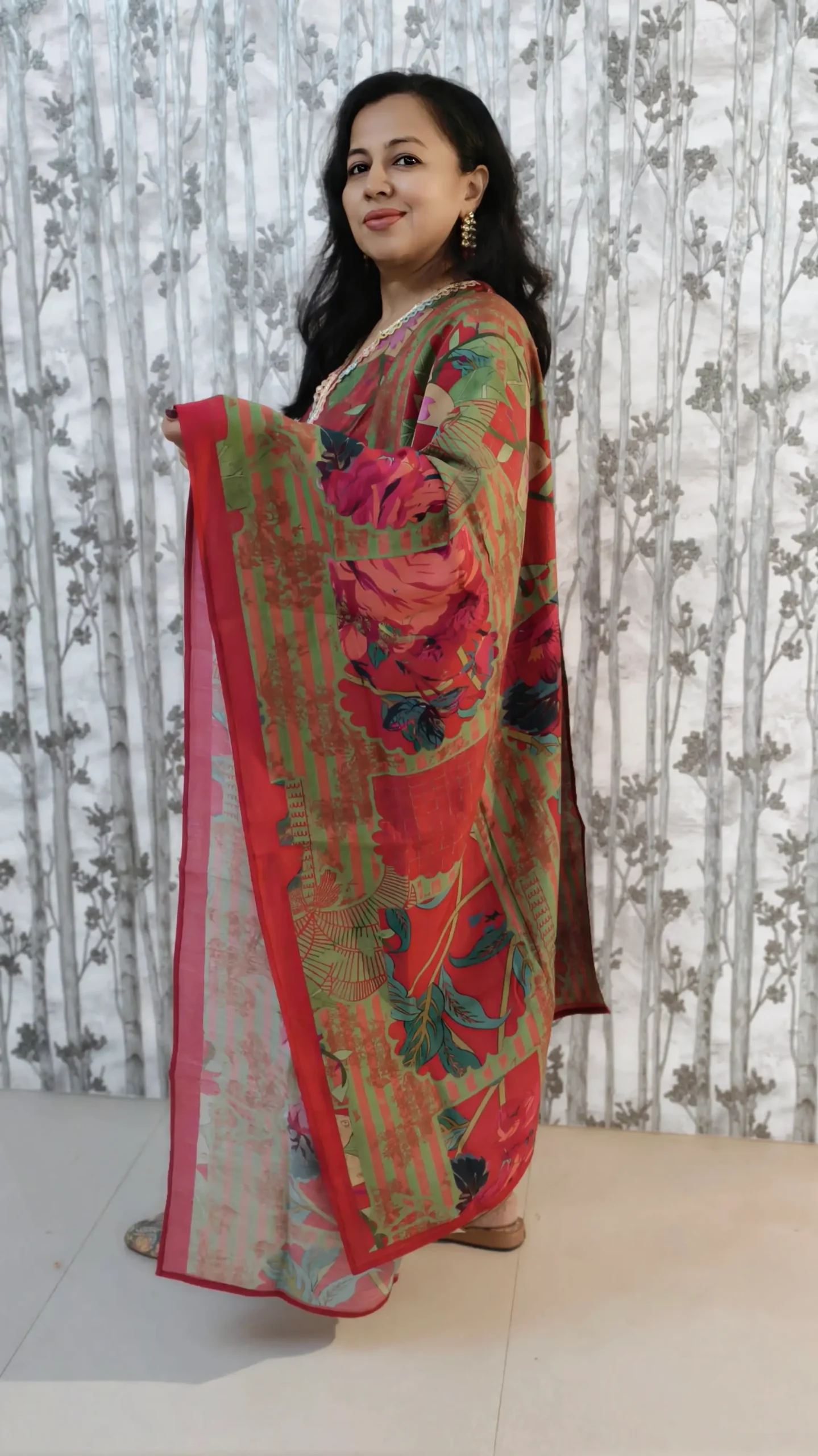 Floral Red Muslin Kurti with Dupatta – 2 Piece Set nine2five