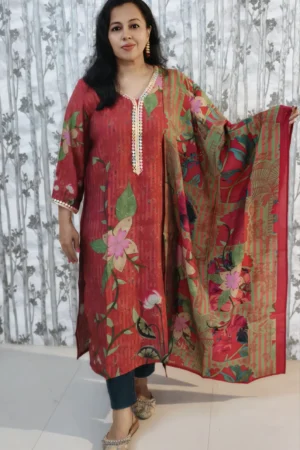 Floral Red Muslin Kurti with Dupatta – 2 Piece Set nine2five