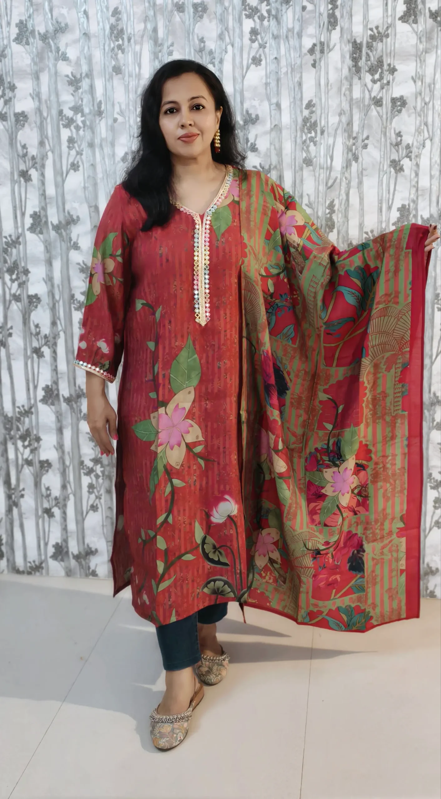 Floral Red Muslin Kurti with Dupatta – 2 Piece Set nine2five