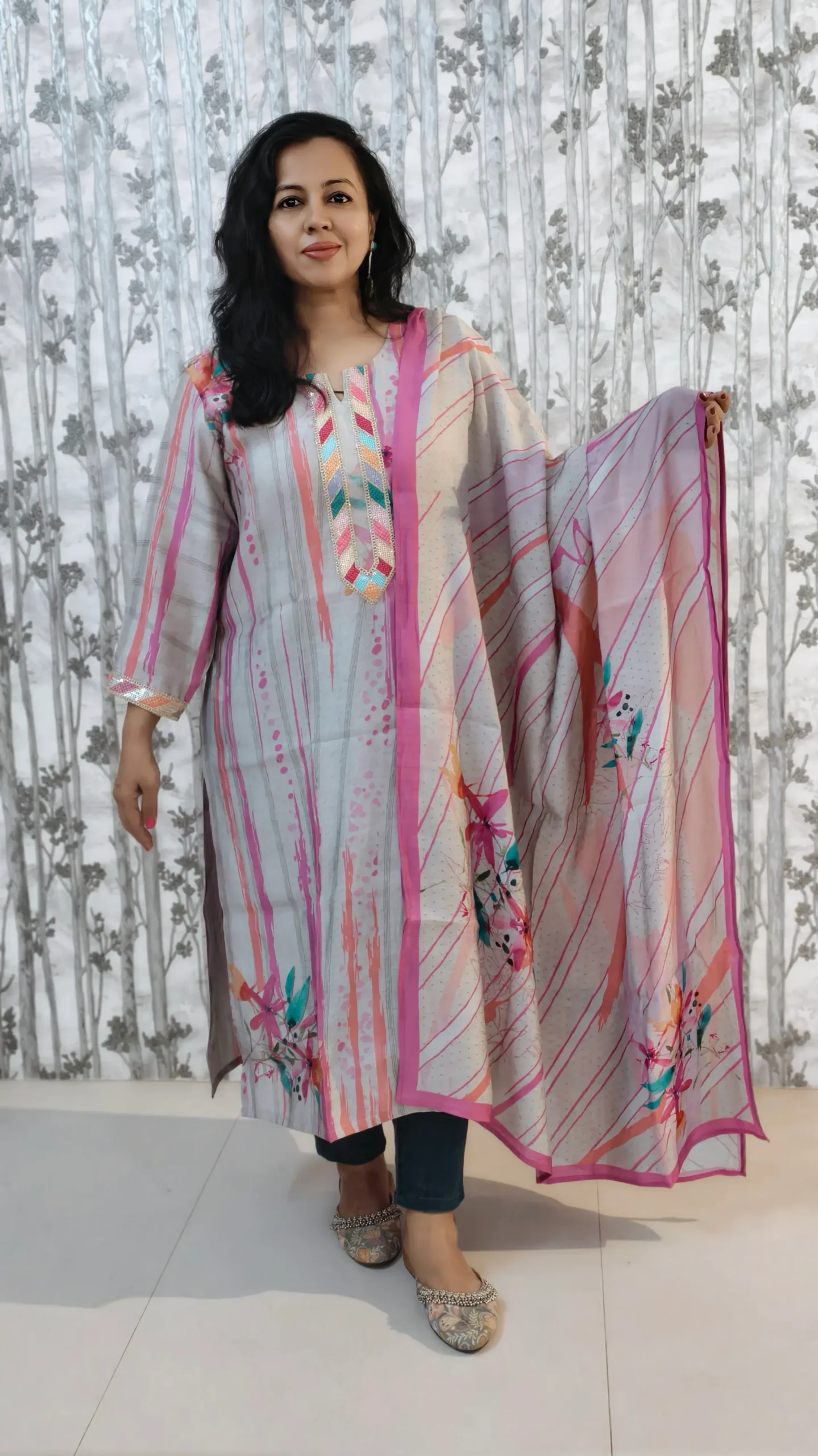 Pastel Striped Muslin Kurti with Dupatta – 2 Piece Set nine2five