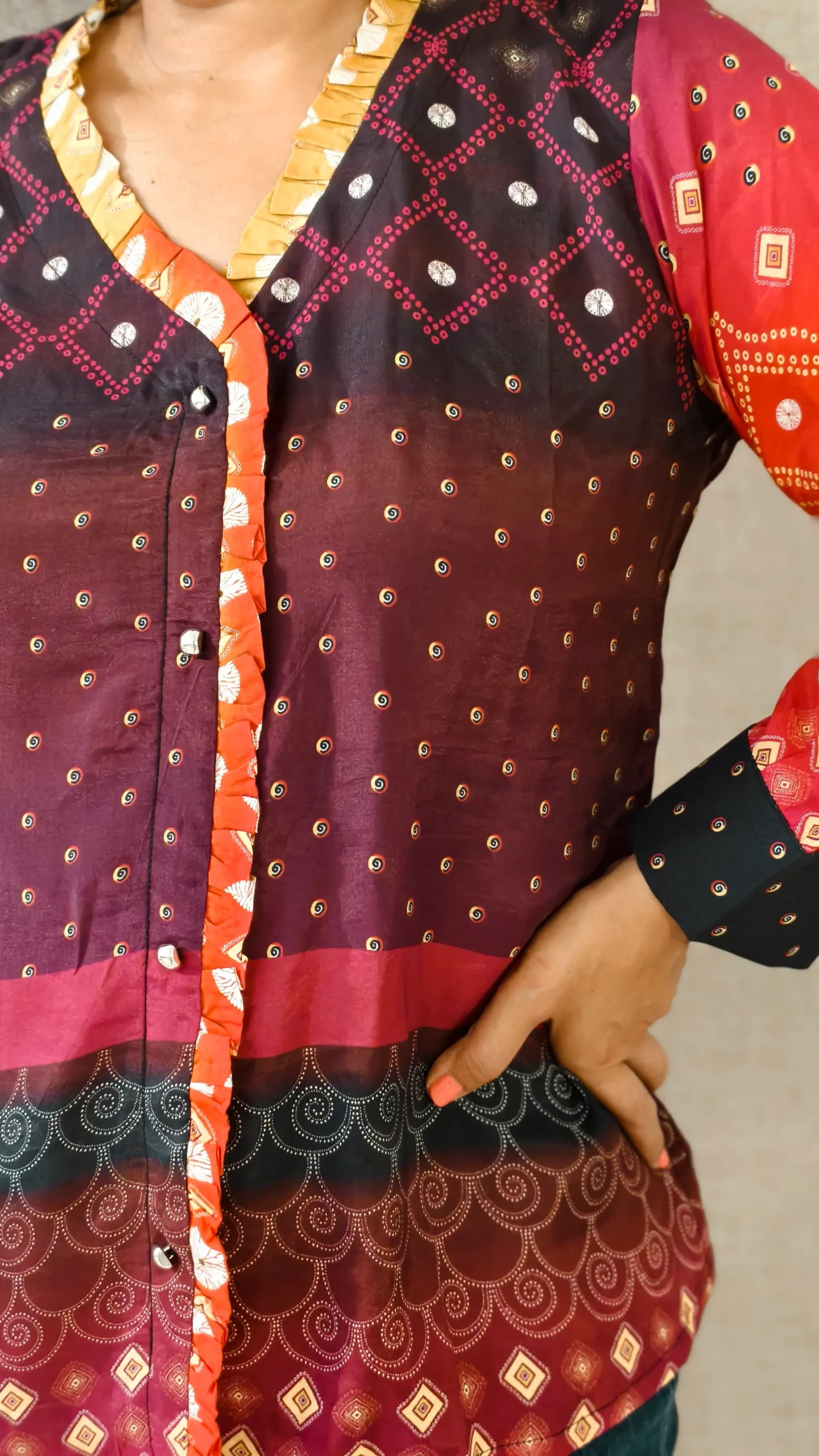 Nine2Five Multicolor Cotton Western Top with Full Sleeves & Cuff