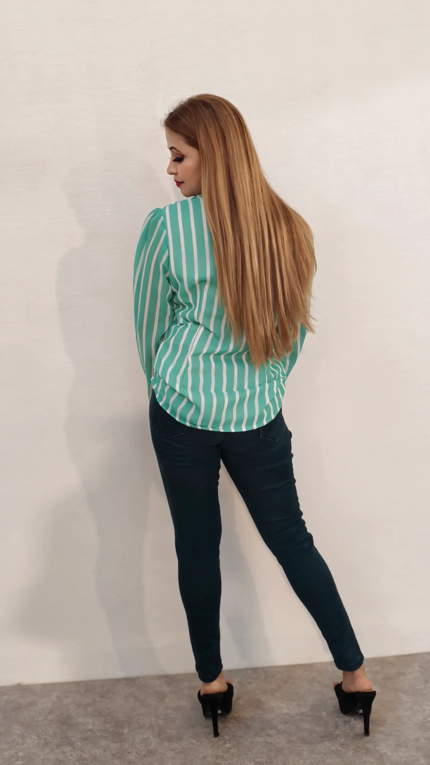 Nine2Five Green Striped Georgette Shirt – Wing Collar, Full Sleeves