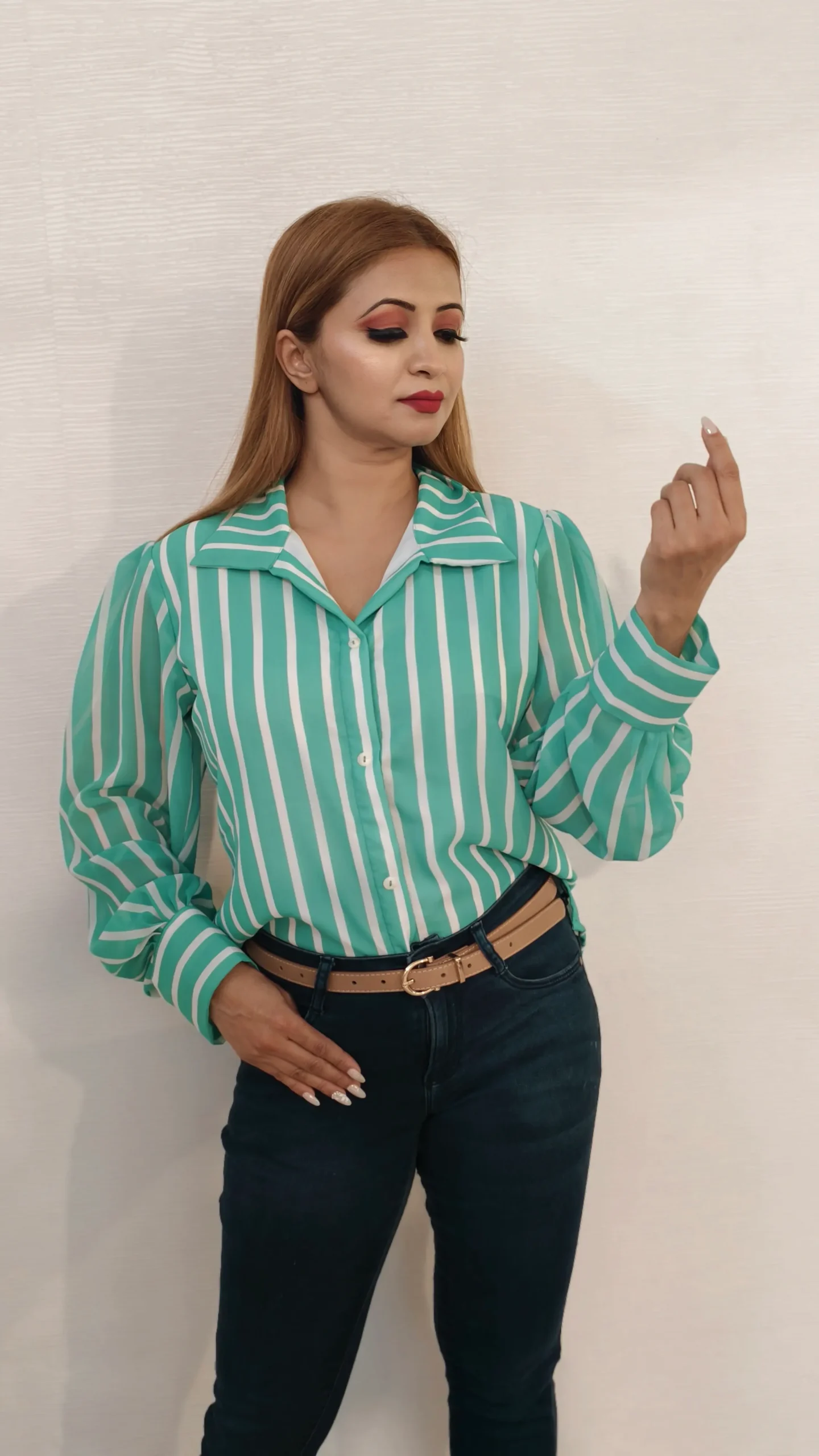 Nine2Five Green Striped Georgette Shirt – Wing Collar, Full Sleeves