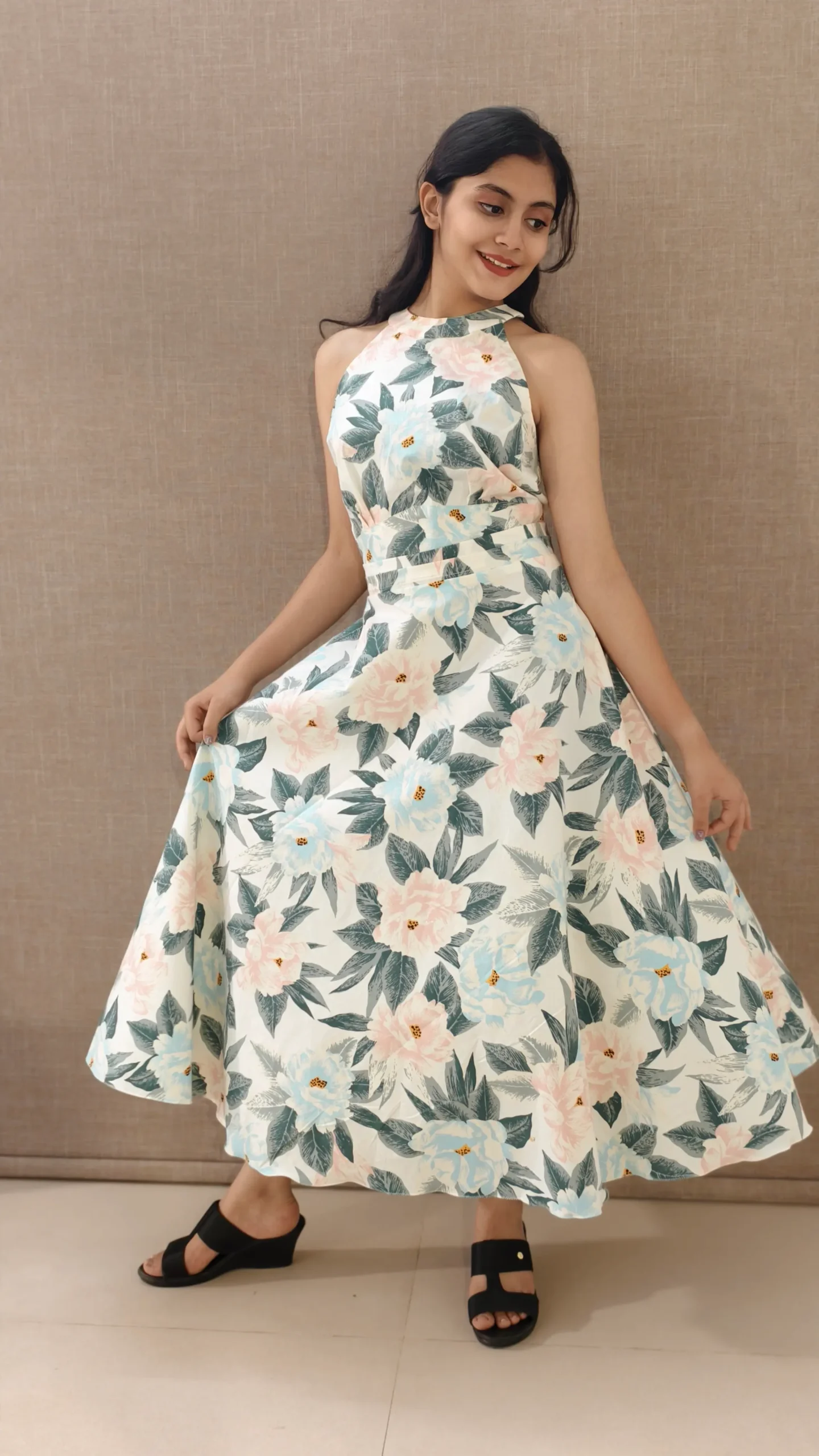 Nine2Five Pastel Bloom Halter Neck Cotton Dress – Summer Umbrella Flare