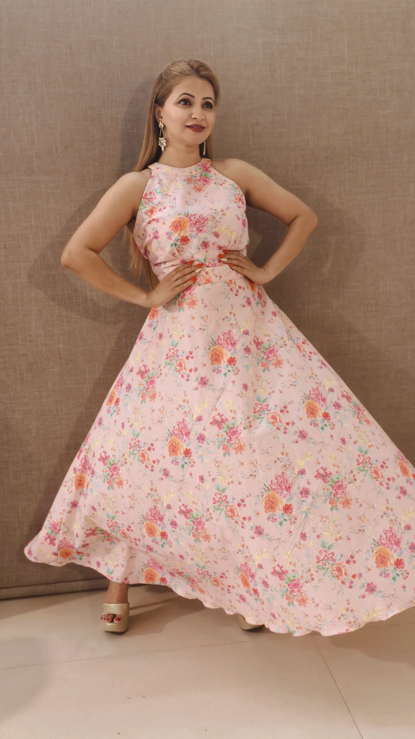 Nine2Five Pastel Pink Floral Halter Neck Seersucker Cotton Dress